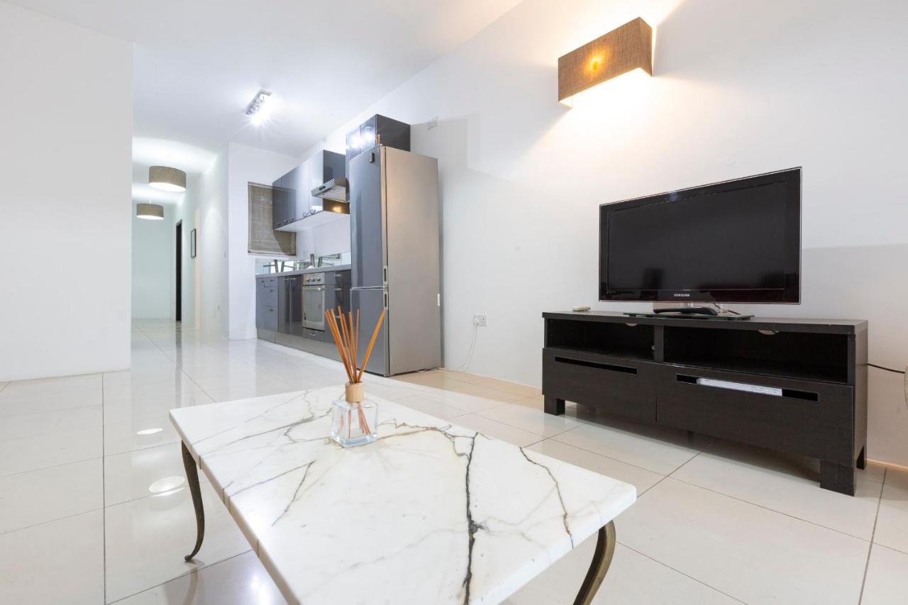 Sliema 2 Bedroom Apartment-Hosted By Sweetstay Экстерьер фото